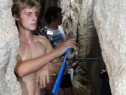 285509_10150262256544901_405075_n